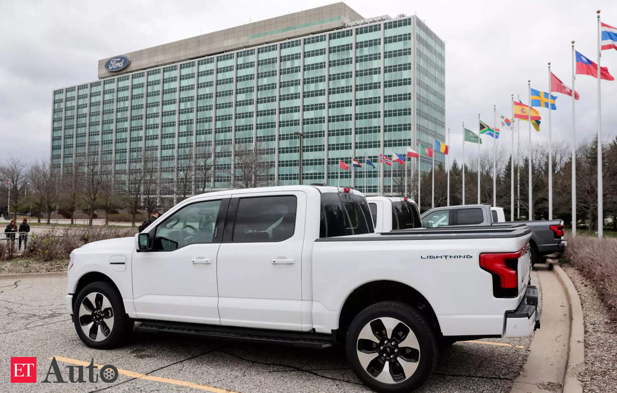 F 150 Lightning Electric Ford Cuts Production Of F 150 Lightning