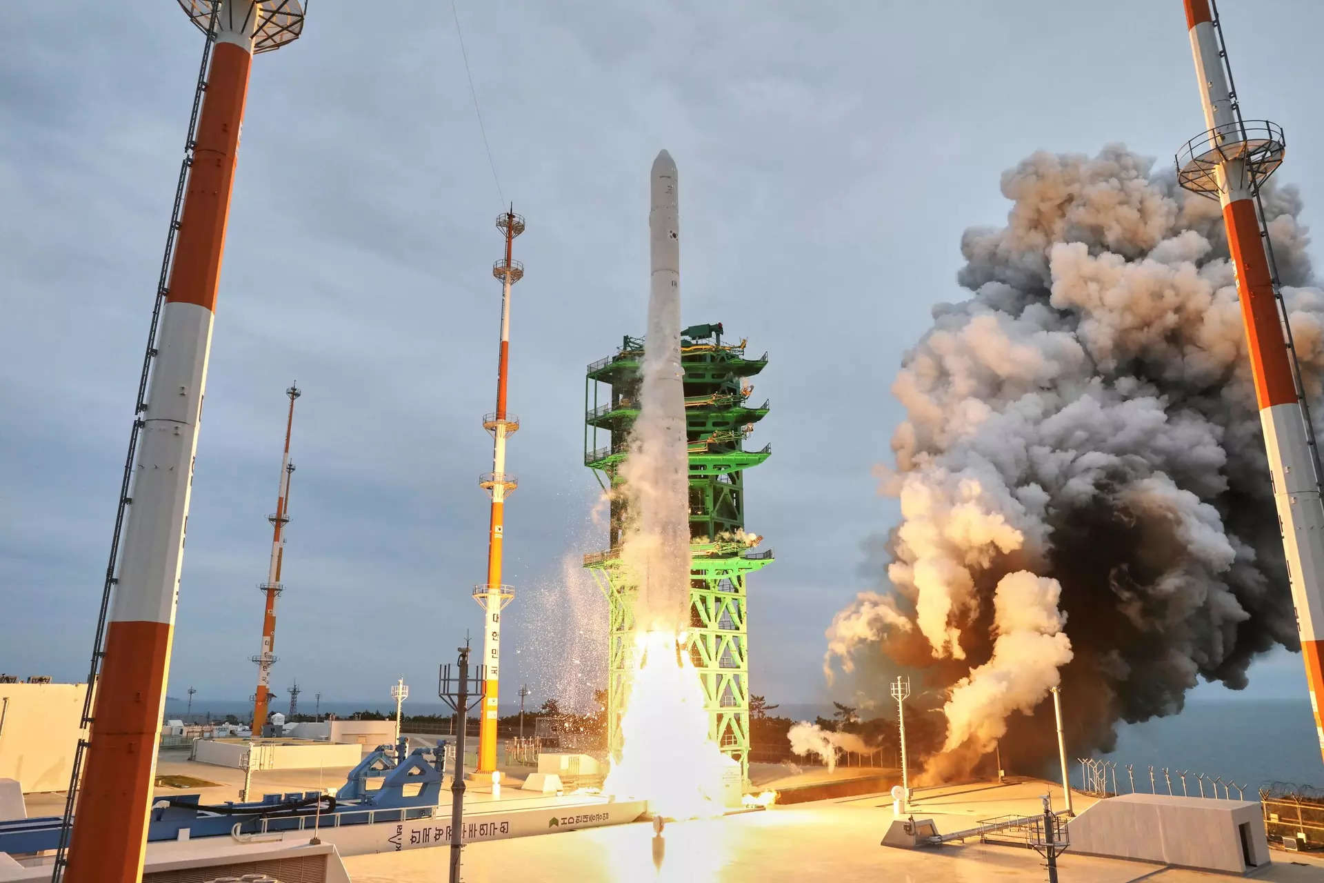 Nuri Rocket: South Korea says homegrown space rocket put satellite