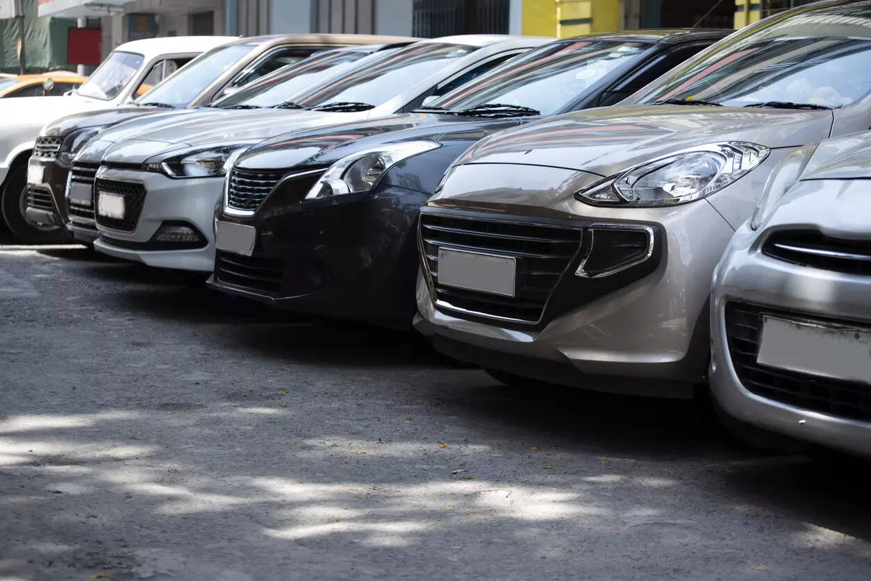 <p>The PV segment rebounded after a decline in the previous month, driven by improved availability, strong pending orders and robust demand for new launches, contributing to the segment's positive momentum.</p>