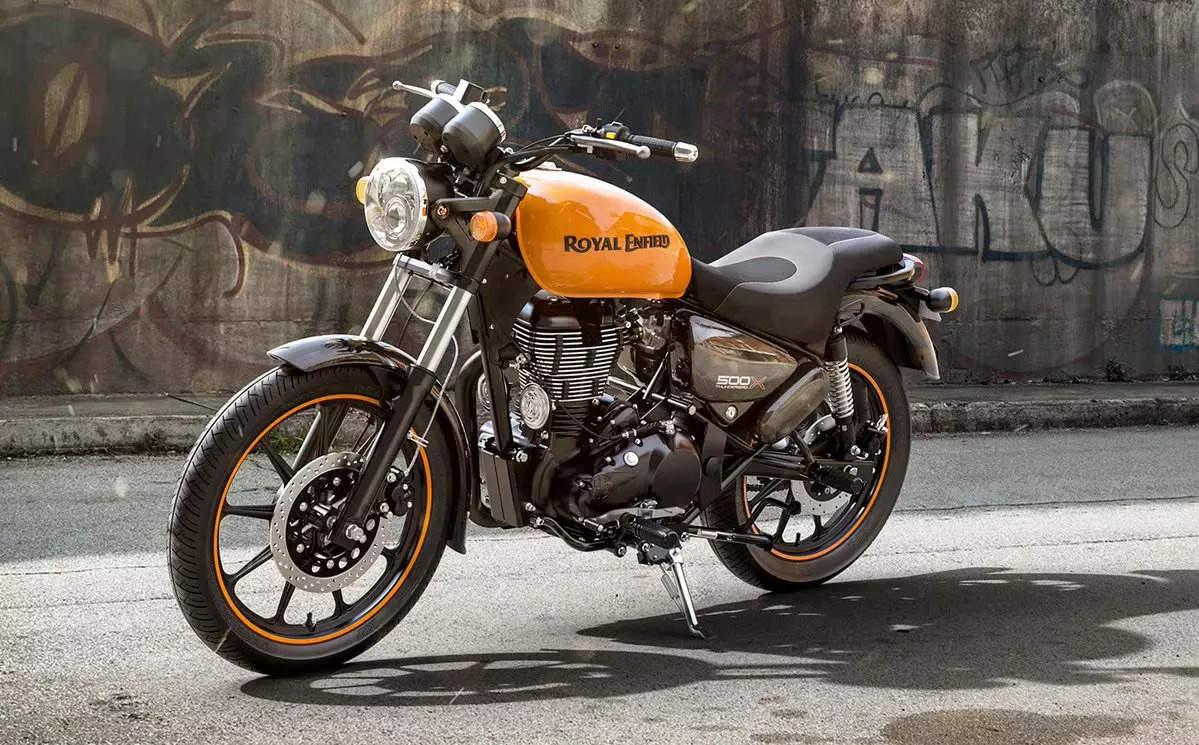 <p>The recent introduction of the Royal Enfield Hunter 350 and the upcoming Triumph Speed 400 has sparked discussions about the potential impact on Royal Enfield's market position.</p>