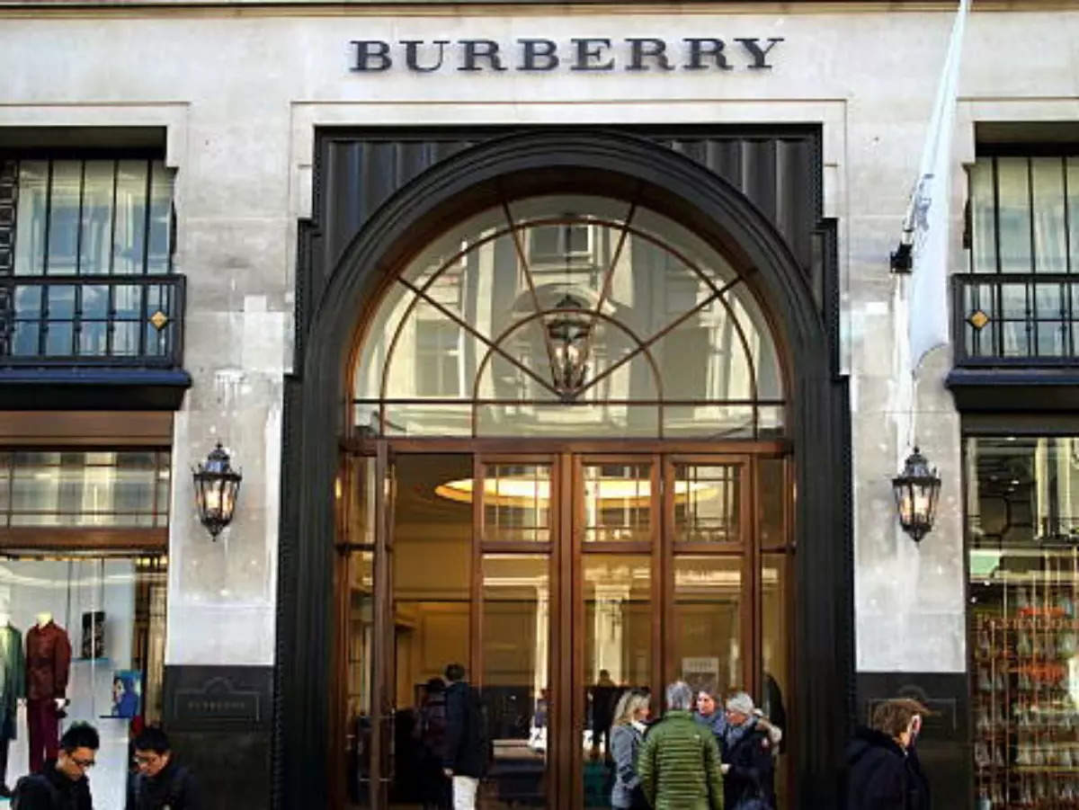China drives Burberry first-quarter sales jump