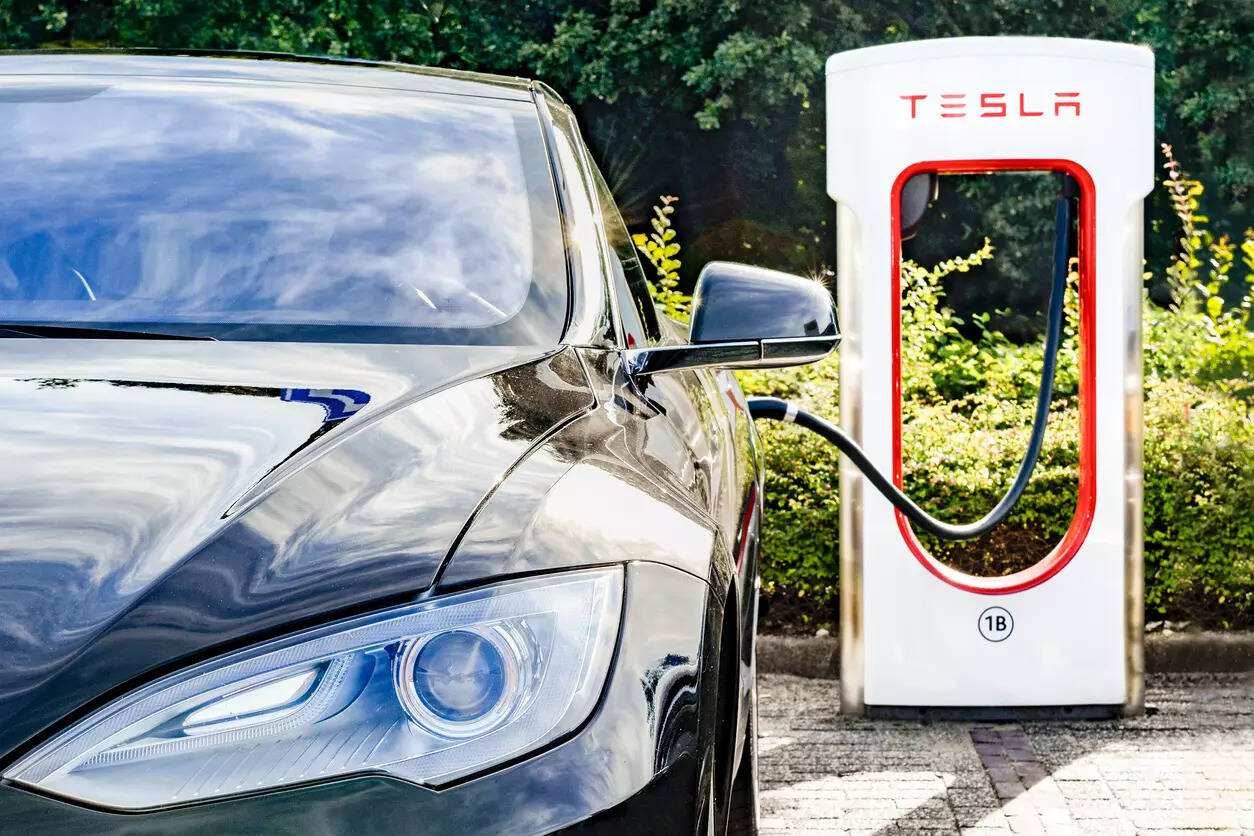 <p>The battery tax credits in the Inflation Reduction Act, which kicked in this year, amounted to a subsidy of about USD 900 to USD 1,400 on every Tesla sold in the United States in the second quarter, according to the Reuters analysis based on Tesla's forecast and U.S. sales.</p>