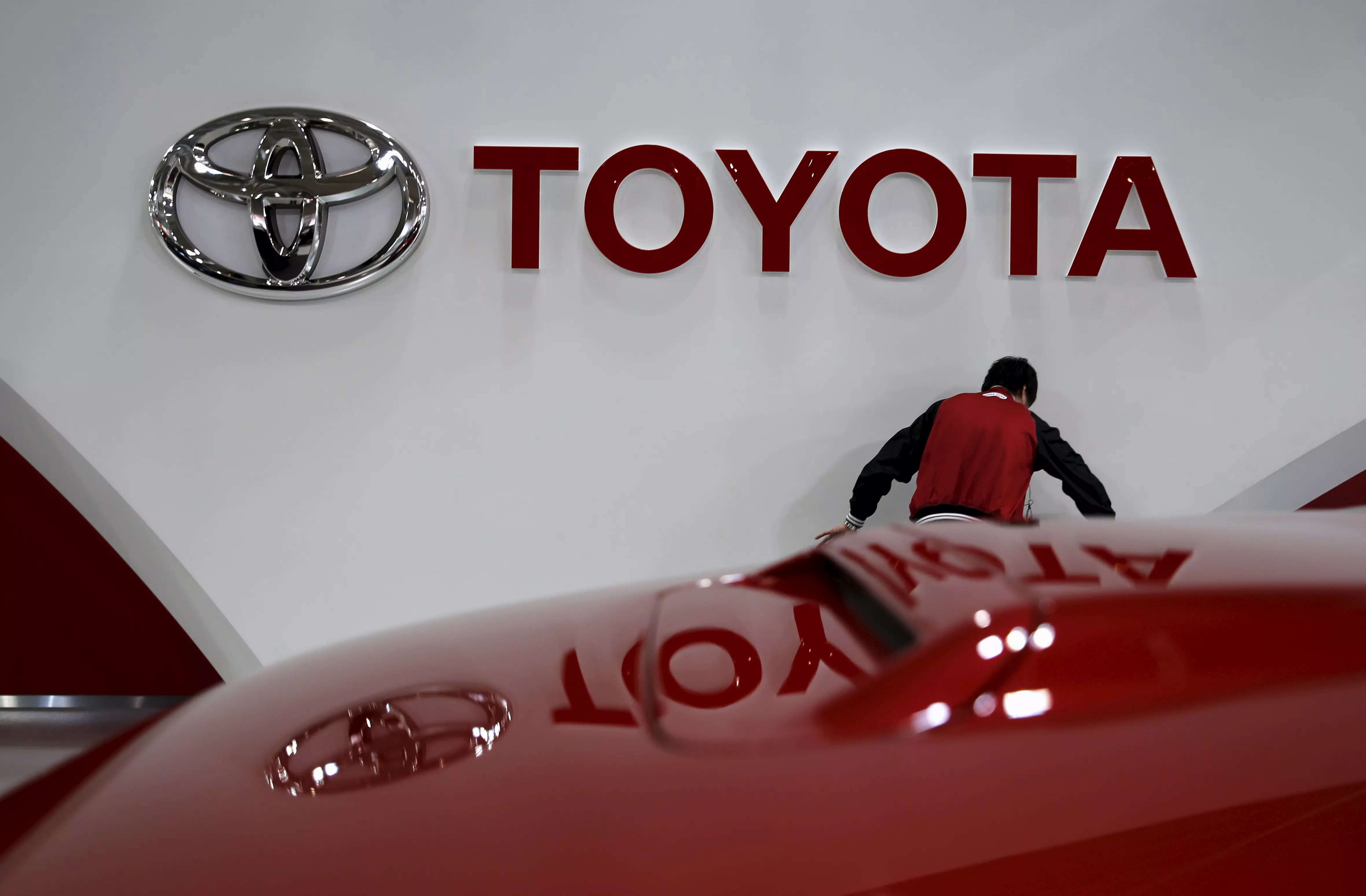 Toyota recalls around 168K vehicles over fire risk, Auto News, ET Auto