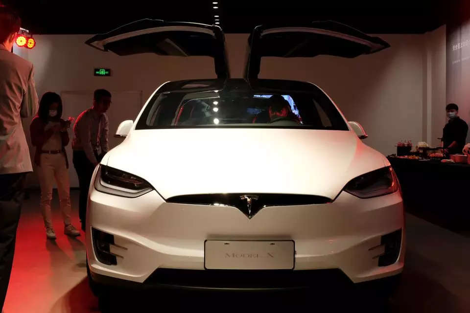 Tesla starting store car price