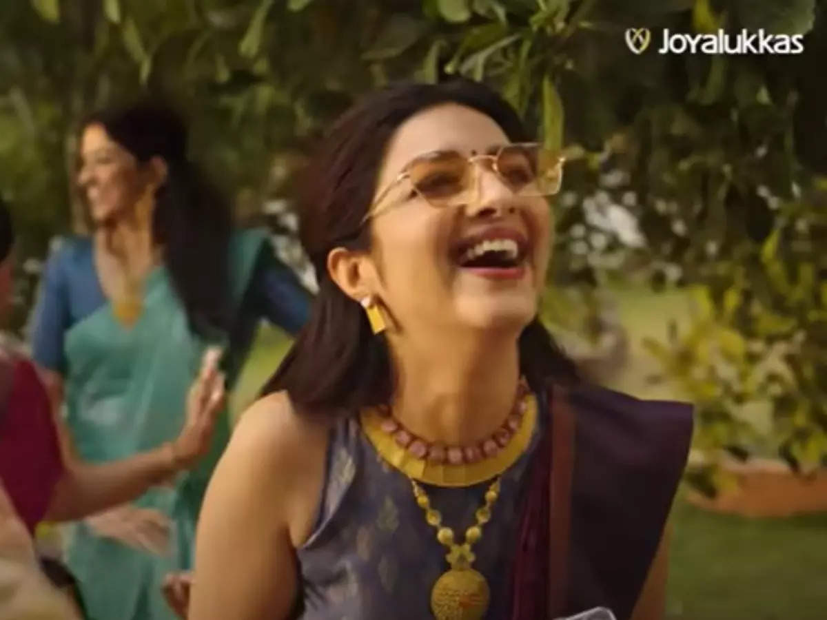 Joyalukkas on sale jewellery ads