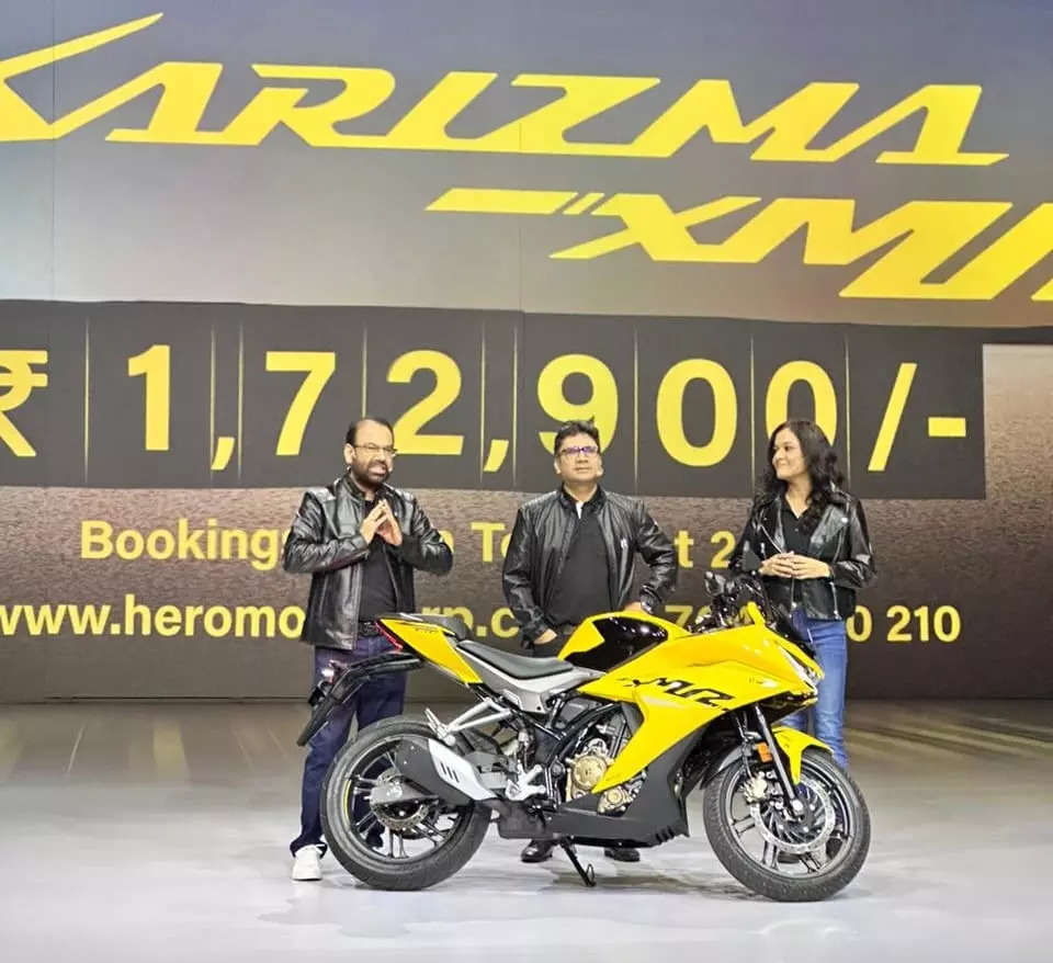 <p>The motorcycle can be booked online from today onwards by visiting www.heromotocorp.com or calling on 7046210210 with a booking amount of INR 3,000/-</p>