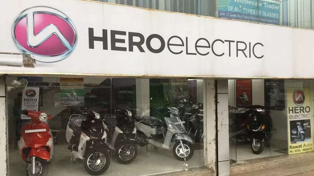 Hero electric best sale shop near me