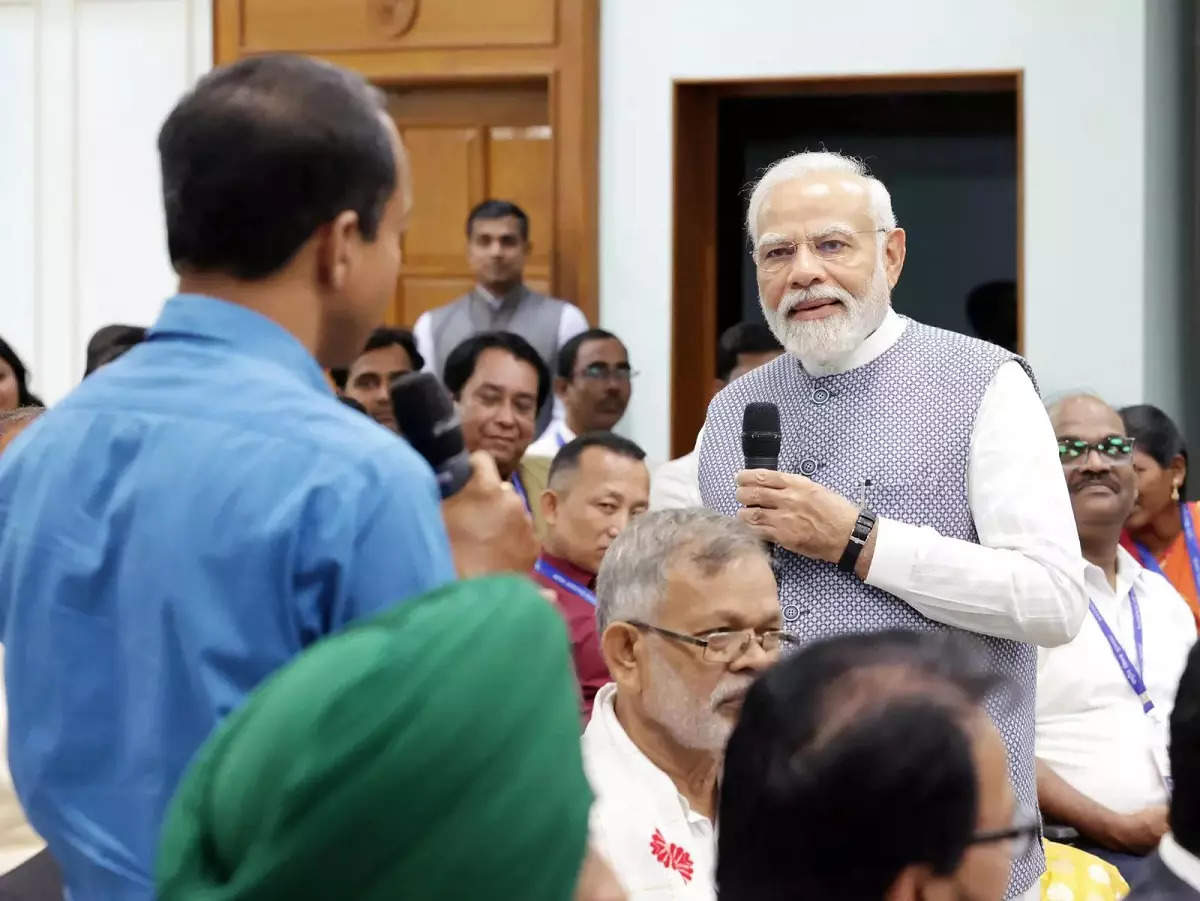 Narendra Modi: PM Modi underscores importance of encouraging curiosity in  students, ET Education