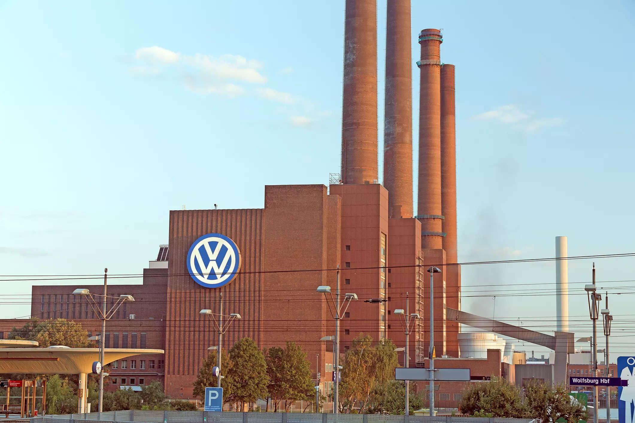 Volkswagen Germany Plant: Volkswagen brand readies Germany-based production  network for the future, ET Auto