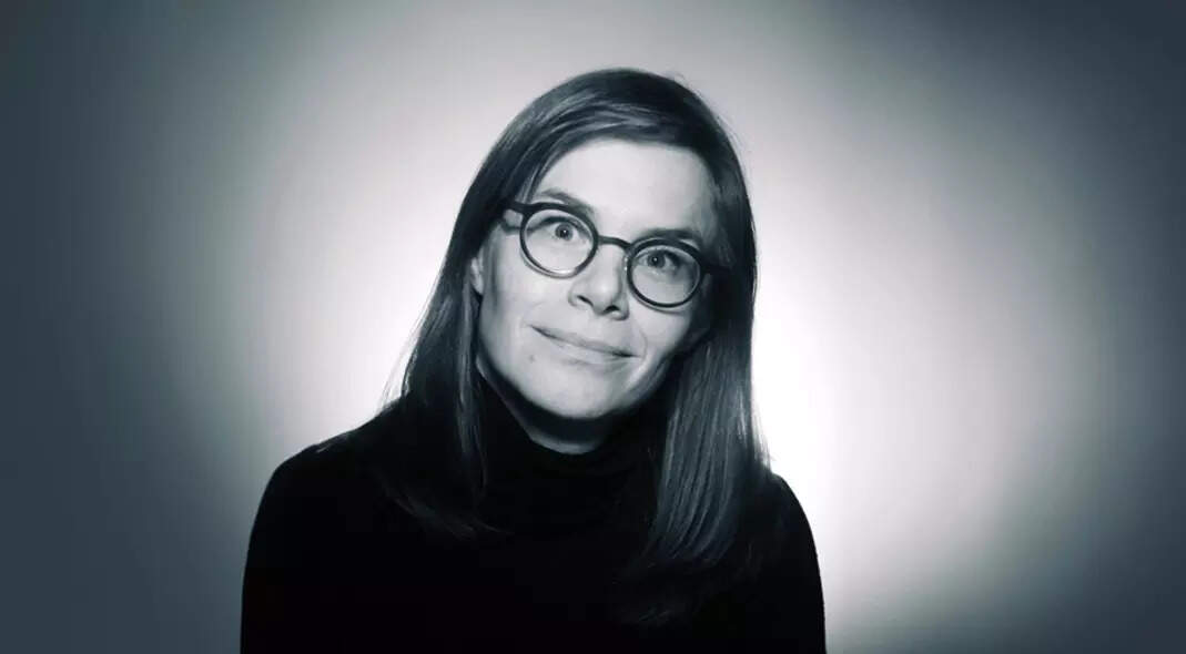 <p>In 2008, Anne-Hélène Andersen began her tenure at the real estate company Unibail-Rodamco as a financial controller. By 2010, she had transitioned to EssilorLuxottica, a global leader in optical product design and distribution. During her 13-year tenure with the company, she progressed from a financial controller to the role of Mergers &amp; Acquisitions Director.</p>