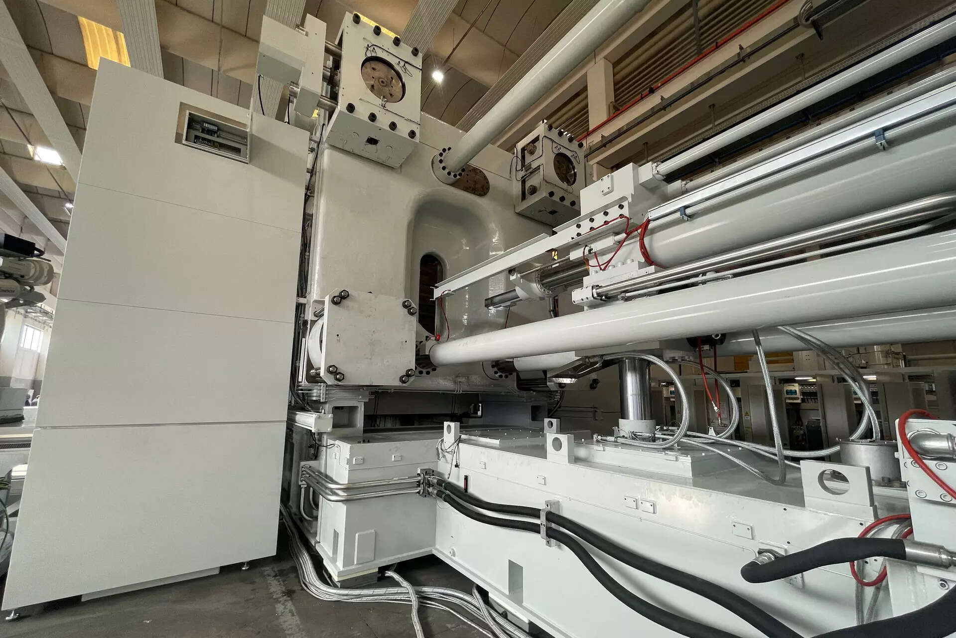 <p>Front and rear underbodies cast by gigapresses are combined with battery packs to form a three-piece chassis for battery electric vehicles (BEVs).</p>