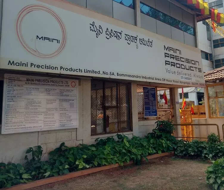 <p>Raymond plans to fund the MMPL purchase through a mix of debt and internal accruals. The newly formed engineering unit will be led by Gautam Maini, the founder of MMPL.</p>