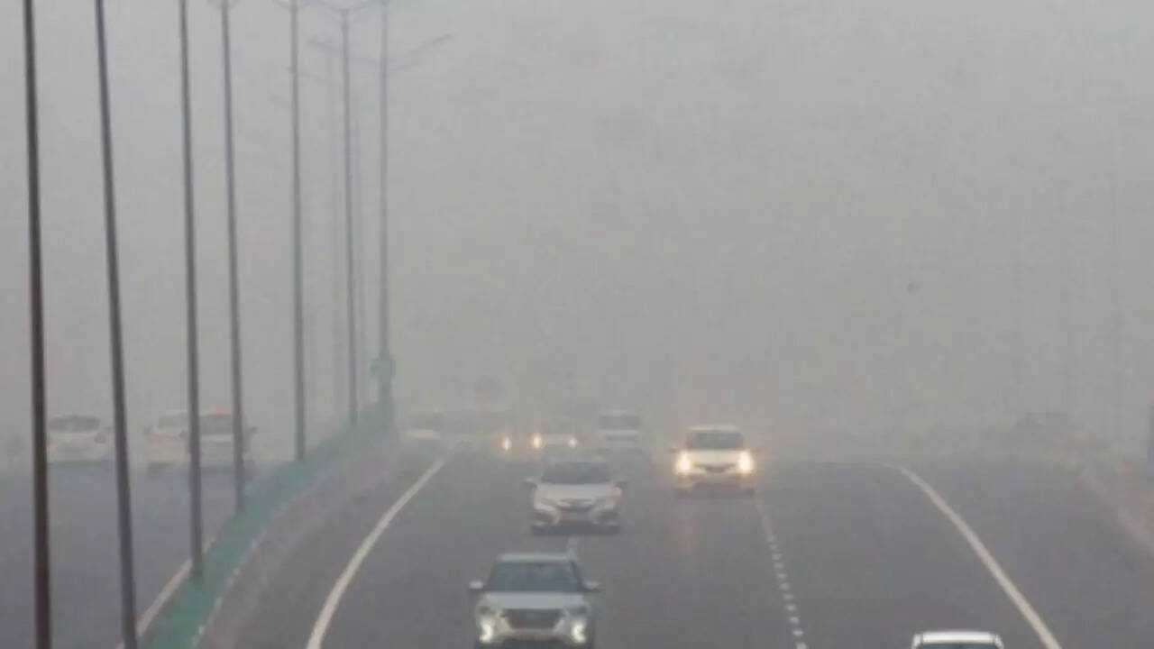 <p>Environment minister Gopal Rai said, "Some important projects have been exempted, but they will have to strictly follow all the standards to prevent dust pollution."</p>