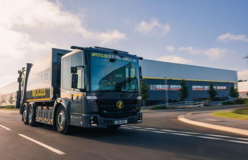 <p>The comprehensive Lifecycle Carbon Analysis (LCA), conducted by sustainability consultants, Tunley Environmental, also found that a Lunaz UEV saves 43 tCO2e when compared to a new all-electric model. </p>