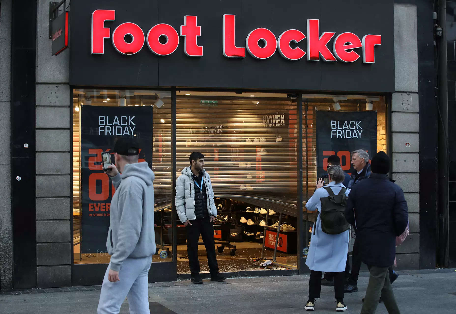 Foot hot sale locker boost