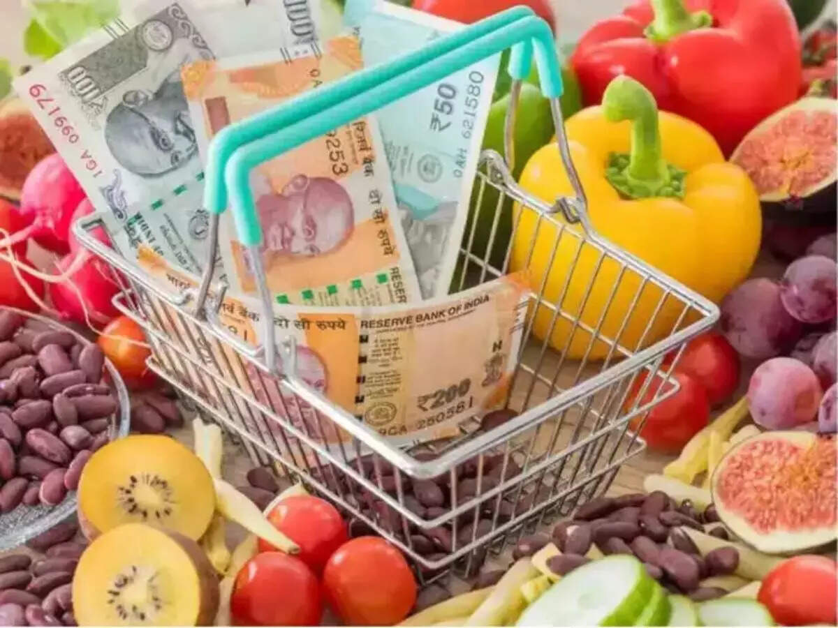 <p>India's retail inflation surges 5.5 per cent in November</p>