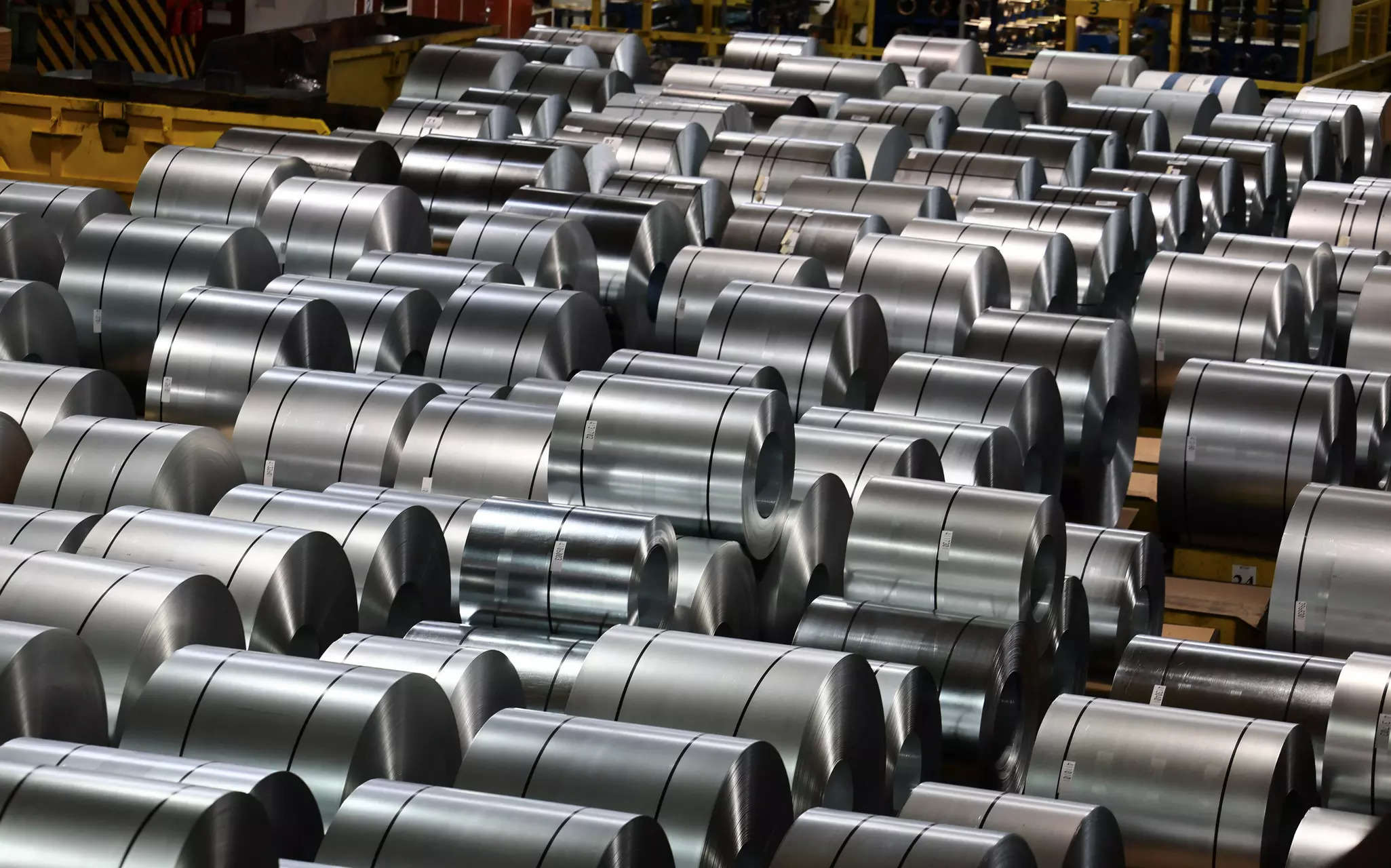 Steel production in India hits new heights, grows 14.3% in current fiscal: Steel ministry – ET Auto