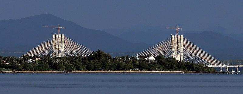 <p>Zuari Bridge</p>