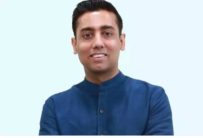 <p>Class Saathi, with its Bluetooth-based clicker technology, facilitates continuous assessment in over 700 schools, empowering 200 instructors and assessing 75,000 students, promoting interactive and engaging education in India and South Korea.</p>