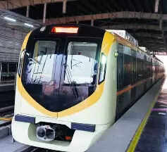 <p>The power generated through solar panels set up at metro stations and depots will be supplied to the corporation at INR 4.15 a unit, said a MahaMetro spokesperson.</p>