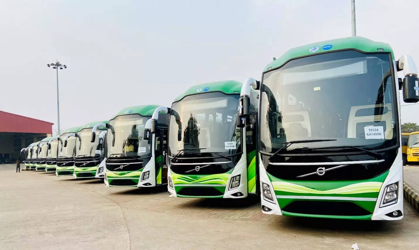 <p> Volvo 9600 multi-axle 15m coaches will come equipped with pushback Luxury Seater, Semi-sleeper and Sleeper configurations, the company said in a media release.</p>