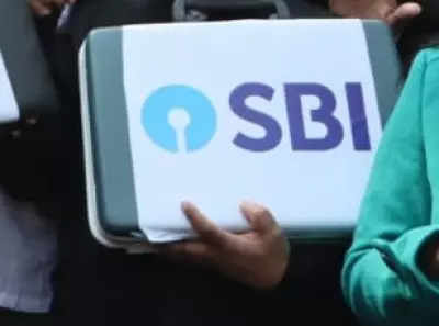 <p> The country's largest lender on Saturday reported a steep decline of 35 per cent in its net income at Rs 9,164 crore during October-December 2023</p>