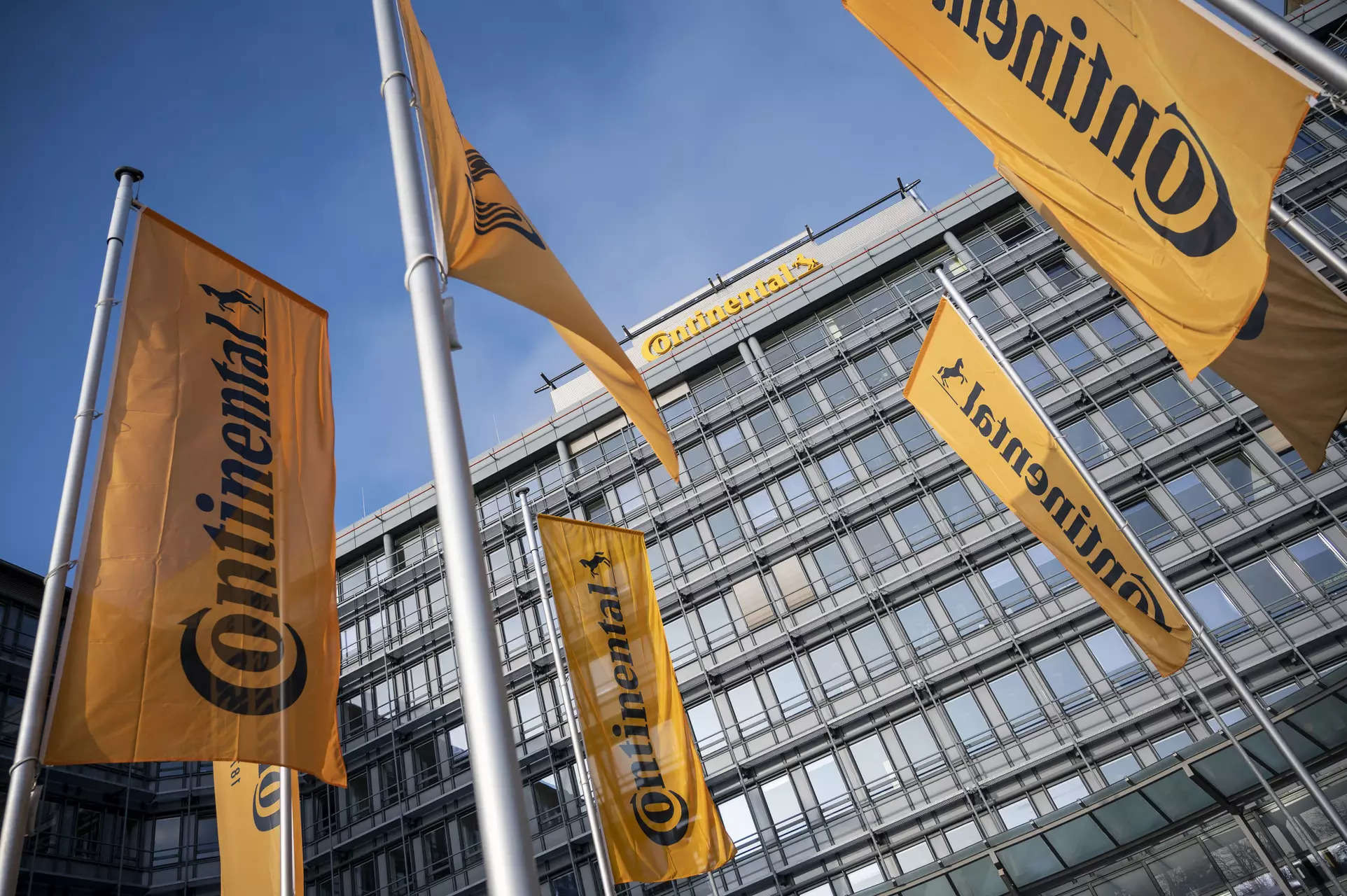 <p>Continental said on Wednesday that the job cuts, which will affect locations worldwide, would be done "gradually and as socially responsible as possible in line with local conditions".</p>