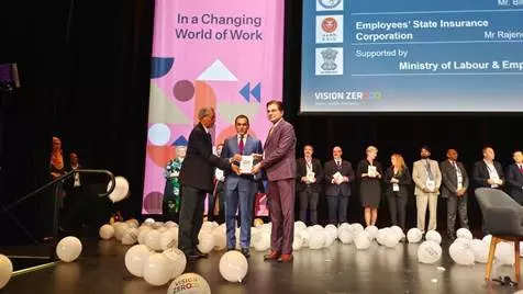 <p>Dr. Rajendra Kumar, Director General, ESIC representing ESIC, receiving the award at the World Congress on Safety and Health at Work.</p>