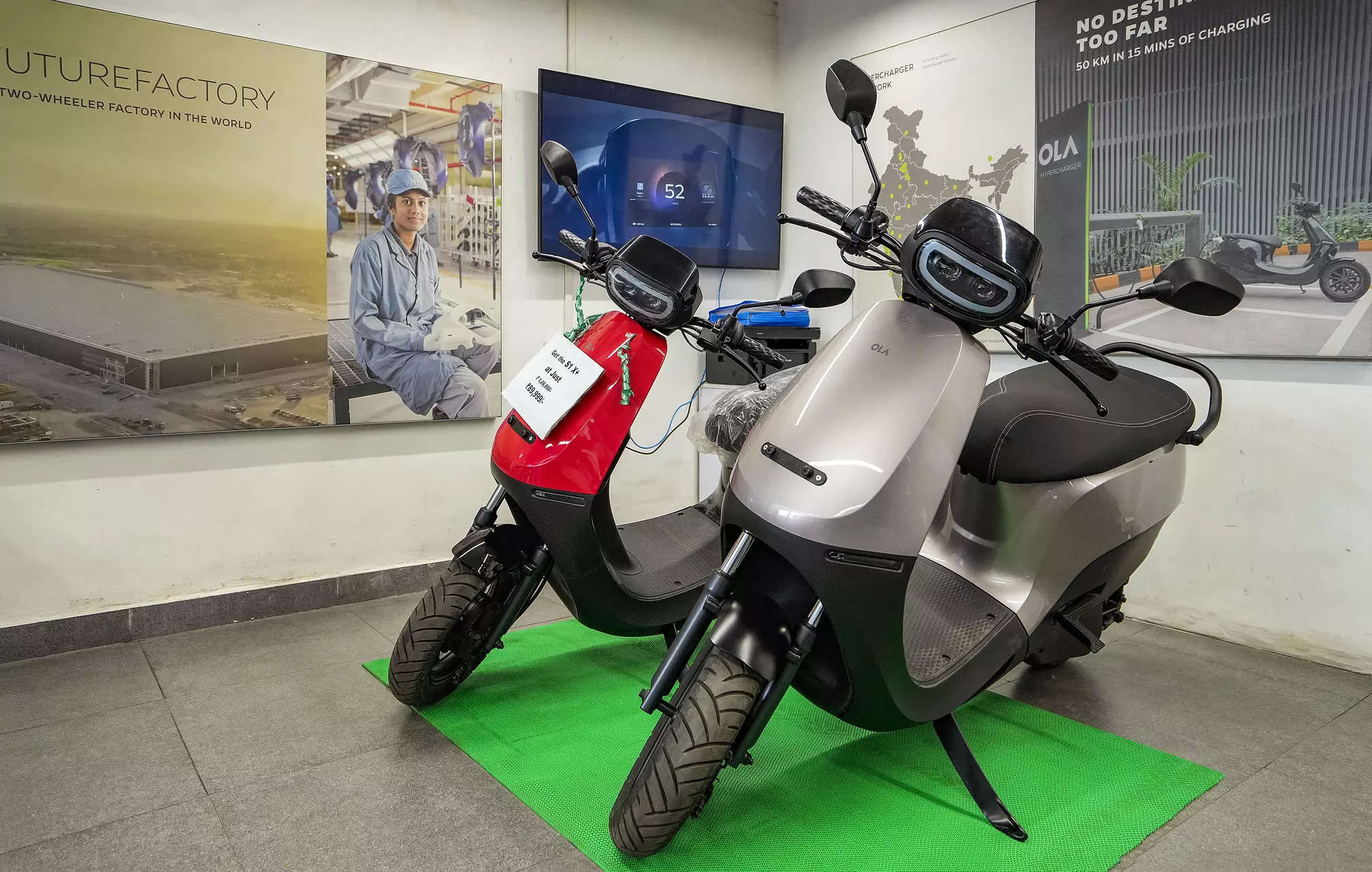 <p>The Ola 3kwh S1X+ is now retailed at INR 85,000, while the Honda Activa costs INR 76,000-90,000.</p>