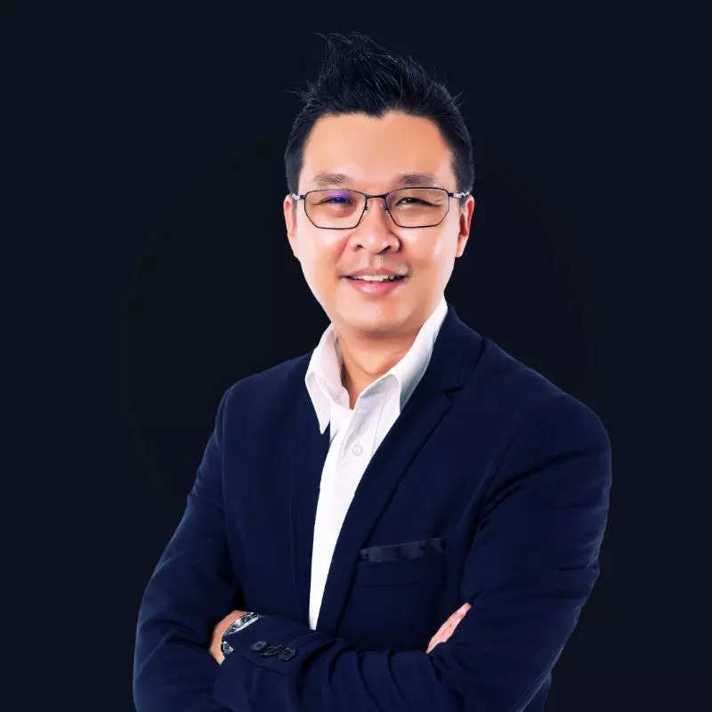 

<p>Julian Wong, Regional Information Technology Director, Southeast Asia, Ascott Limited</p>
<p>“/><figcaption class=