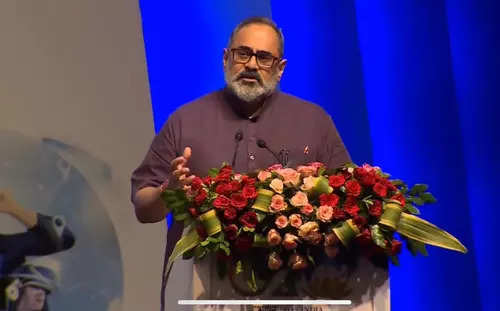 <p>The minister, who launched 'Investor Information and Analytics Platform' developed by IIT Madras, said this platform will address the gap in "our visibility of the innovation ecosystem".</p>