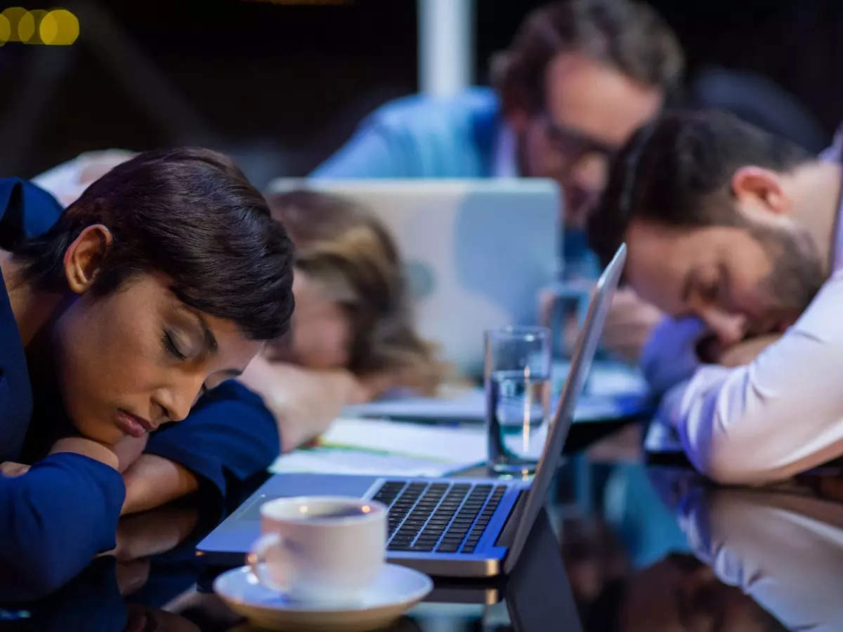 <p>While napping at the workplace offers potential benefits like increased alertness, creativity and employee wellbeing, some concerns linger too.</p>