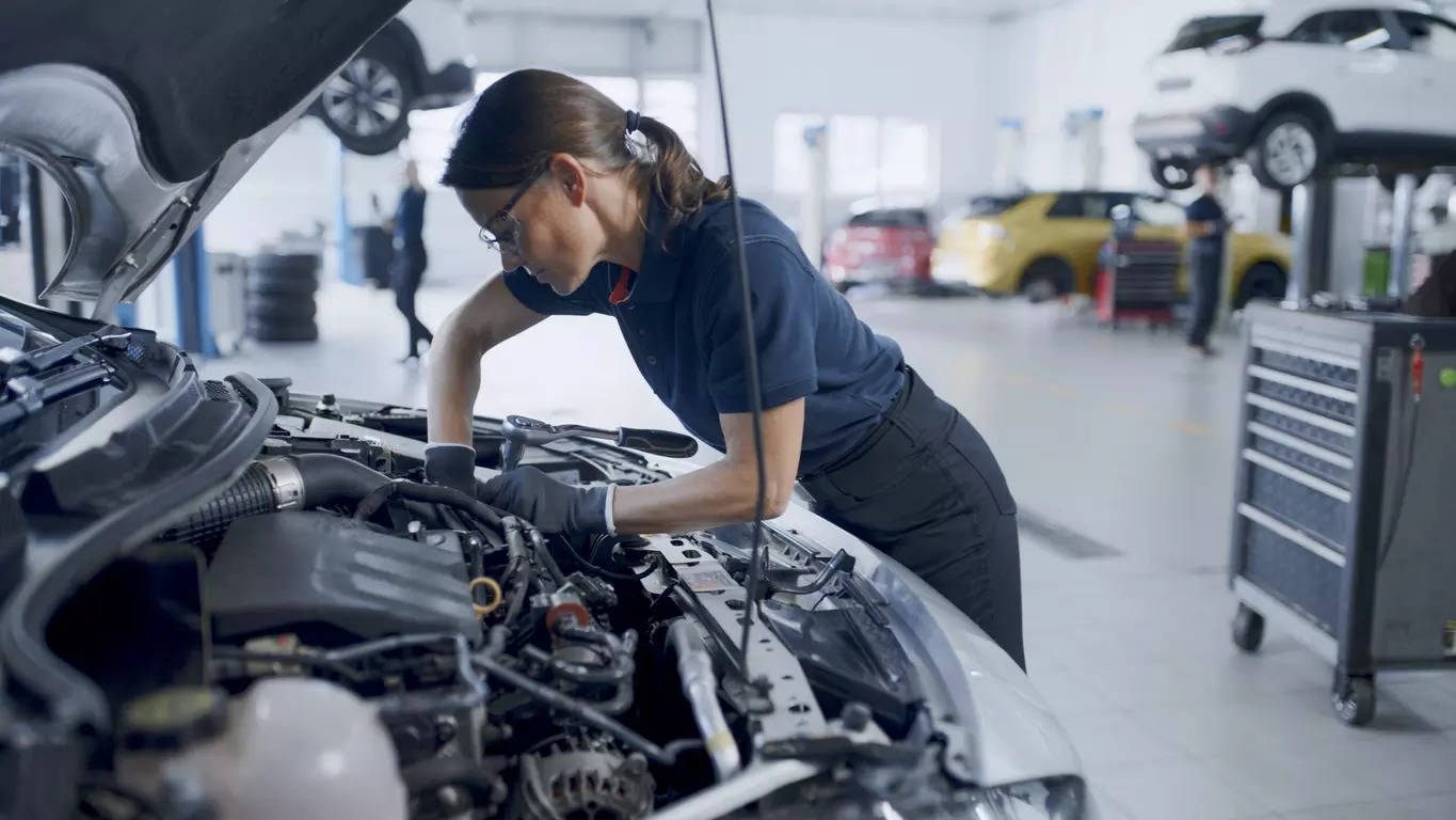 <p>A trend has been observed in the auto industry wherein women are being hired for working in critical areas like the shop floor of a factory.</p>