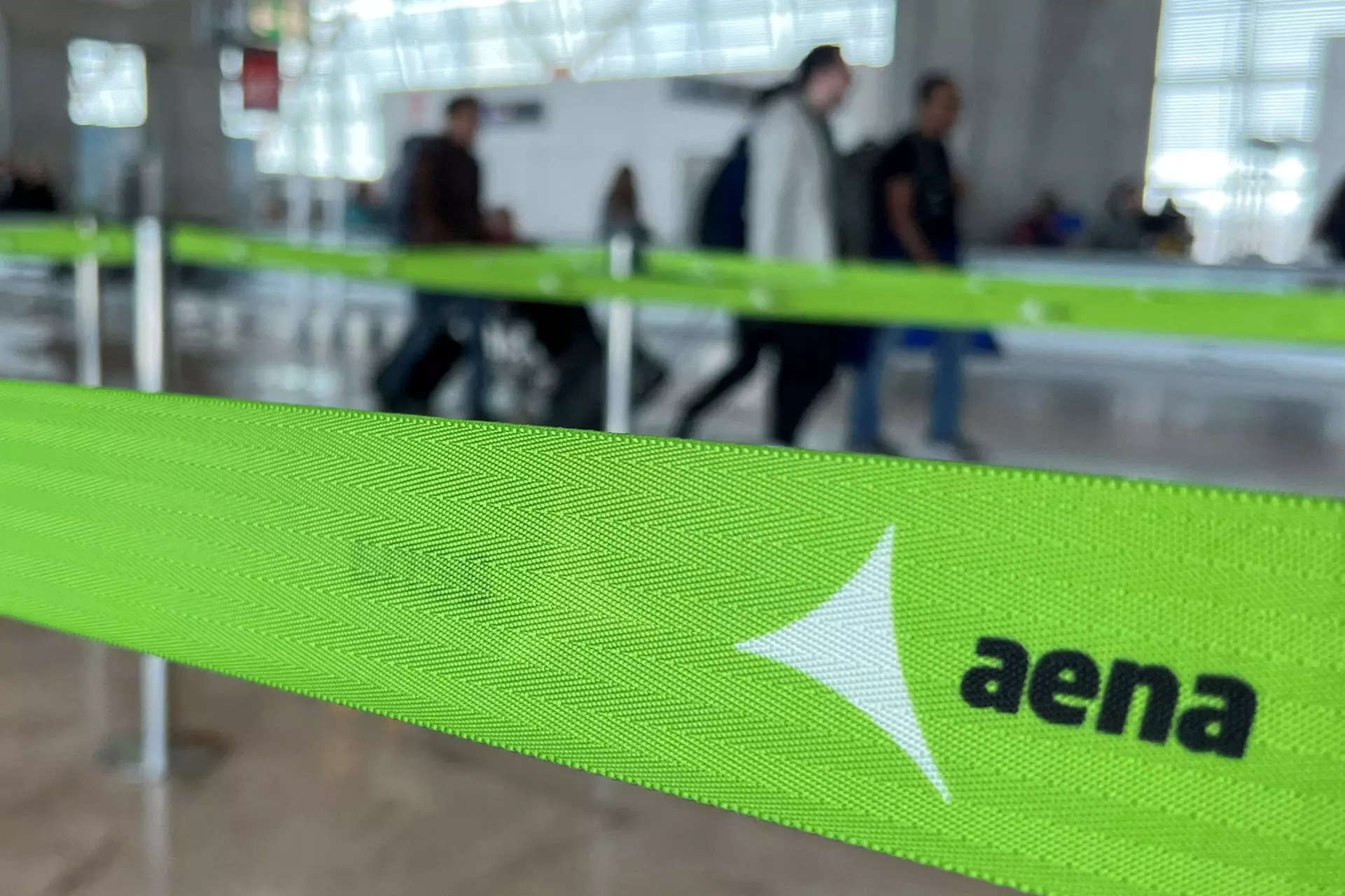 <p>The logo of Spanish airports operator Aena is seen at the Adolfo Suarez Barajas airport in Madrid, Spain, February 21, 2023. REUTERS/Violeta Santos Moura/File Photo</p>