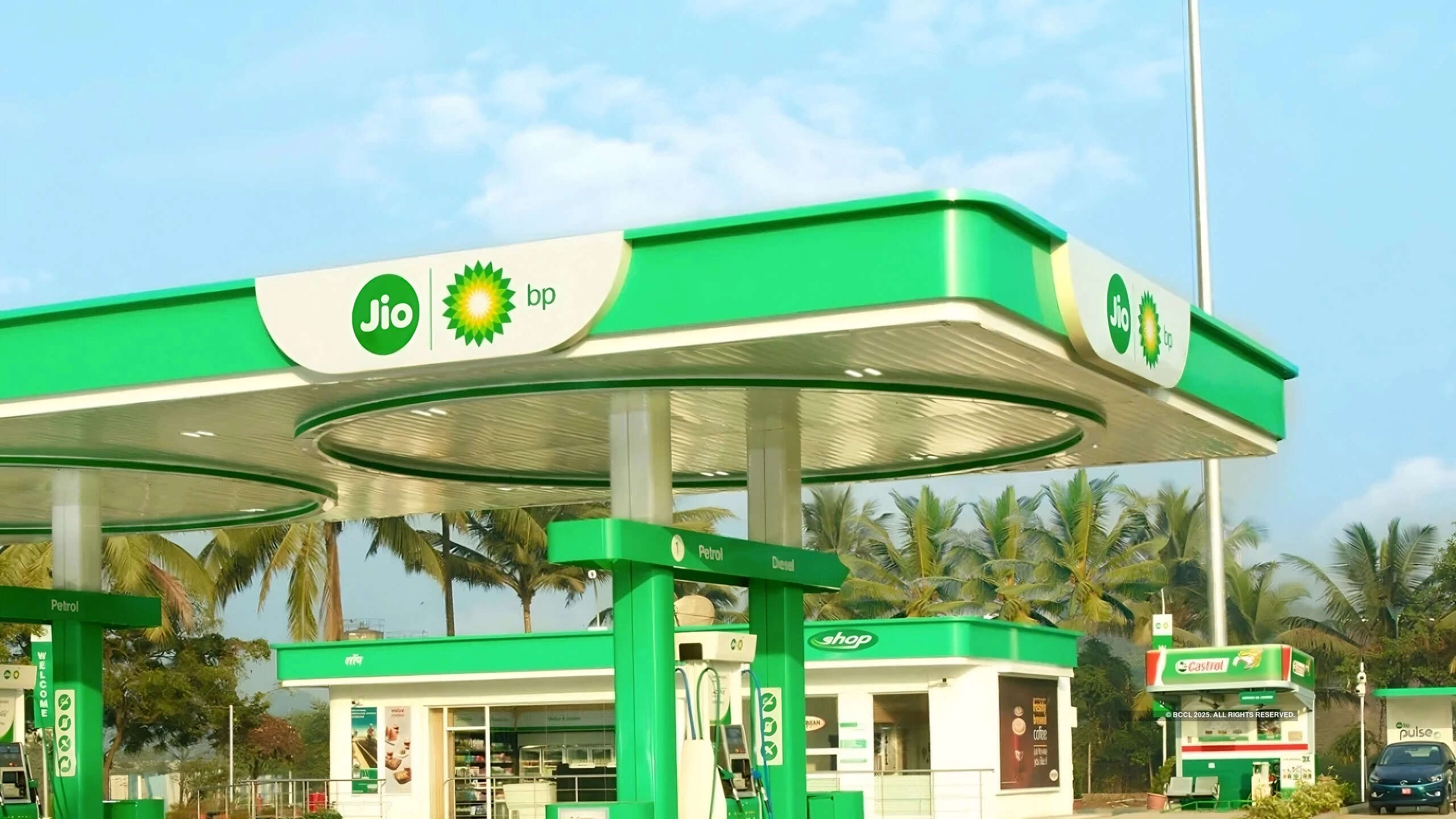 <p>The joint venture of Reliance Industries and BP, operates 1,700 pumps, according to the oil ministry data.</p>