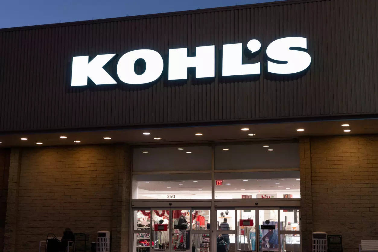 Kohl's joins department store retailers to warn of weak 2024
