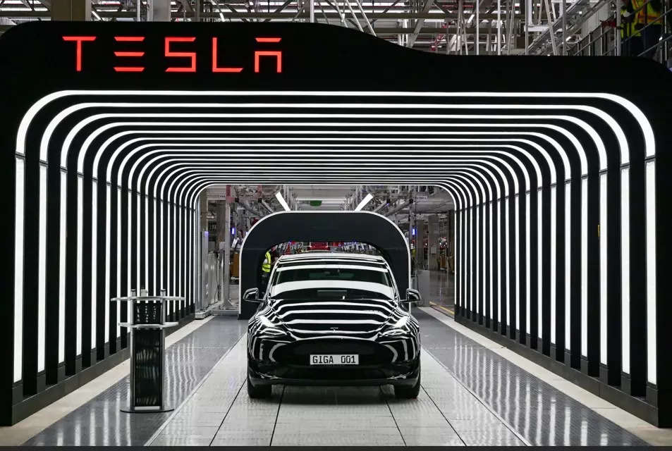 <p>There have been some reports of Tesla unveiling a cheaper model this year, in preparation for its India entry.</p>