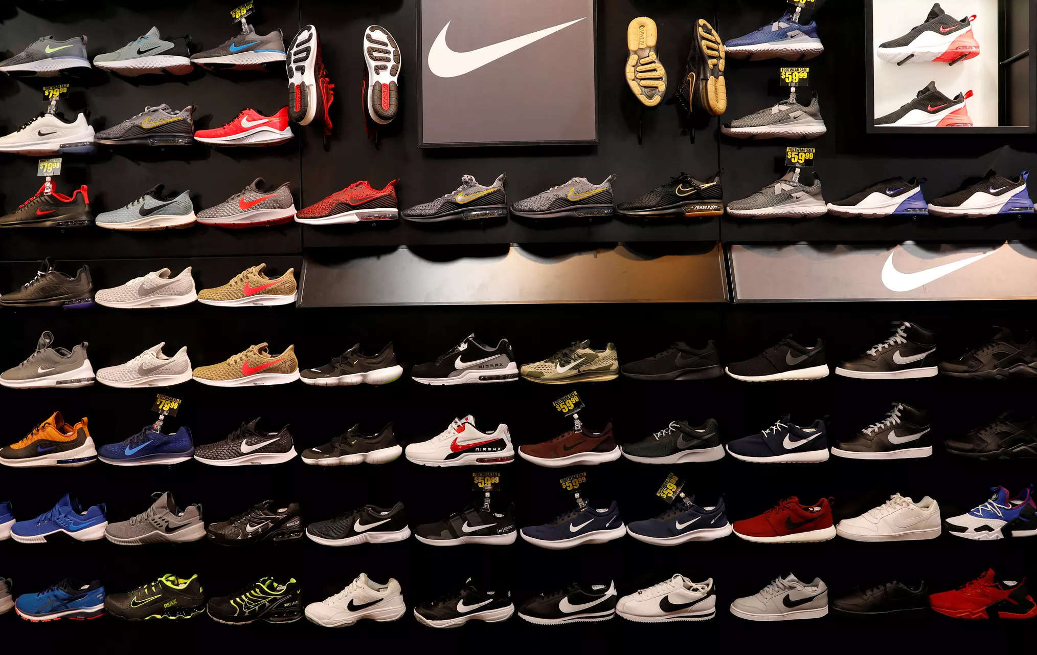 Nike set for rare sales drop with focus on US demand, direct-to-consumer  pivot, ET Retail