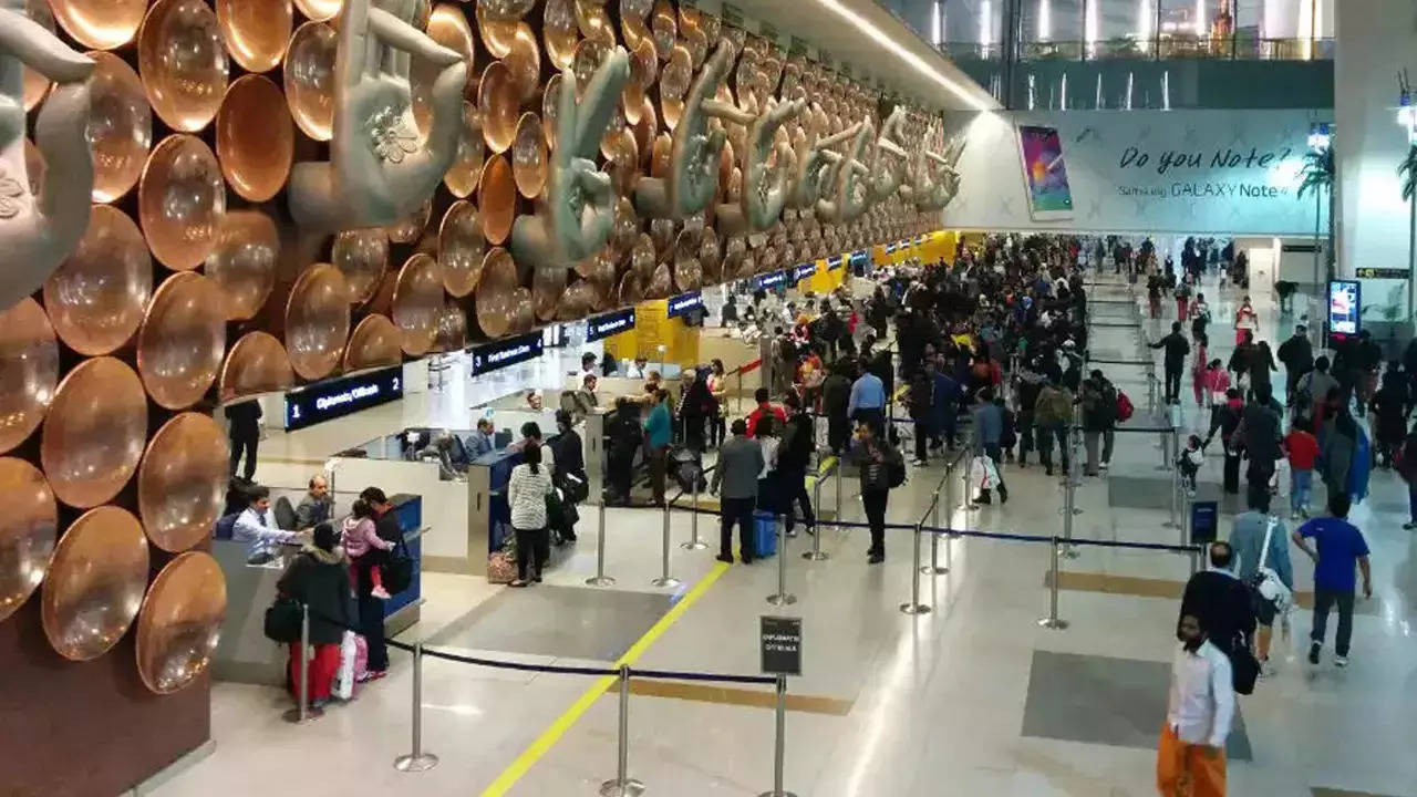 Delhi airport among world's top 10 busiest airports: ACI