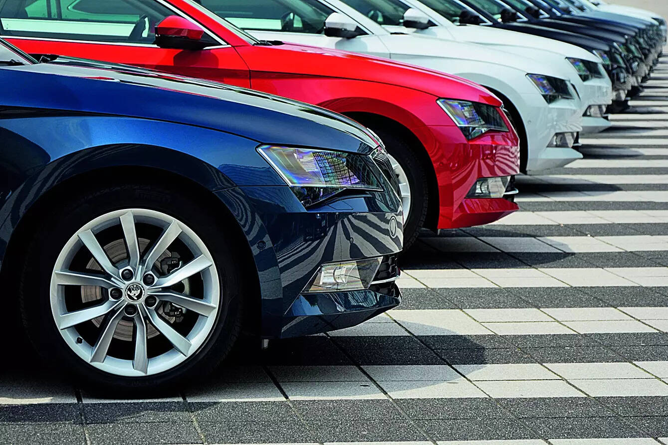 <p>In May 2024, Passenger Vehicle sales were at 3,47,492 units, Three-wheelers 55,763 units, and Two-wheelers 16,20,084 units.</p>