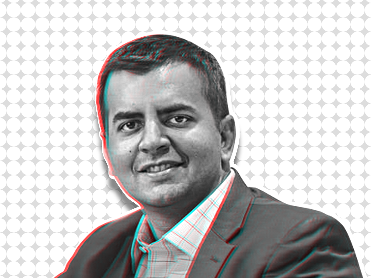 <p>Ola founder and managing director Bhavish Aggarwal</p>