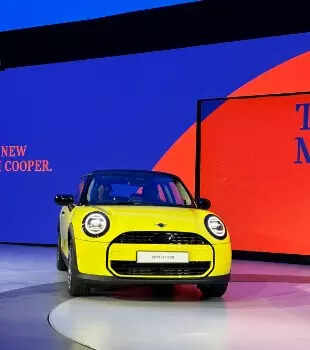 <p>Mini Cooper S hatchback</p>