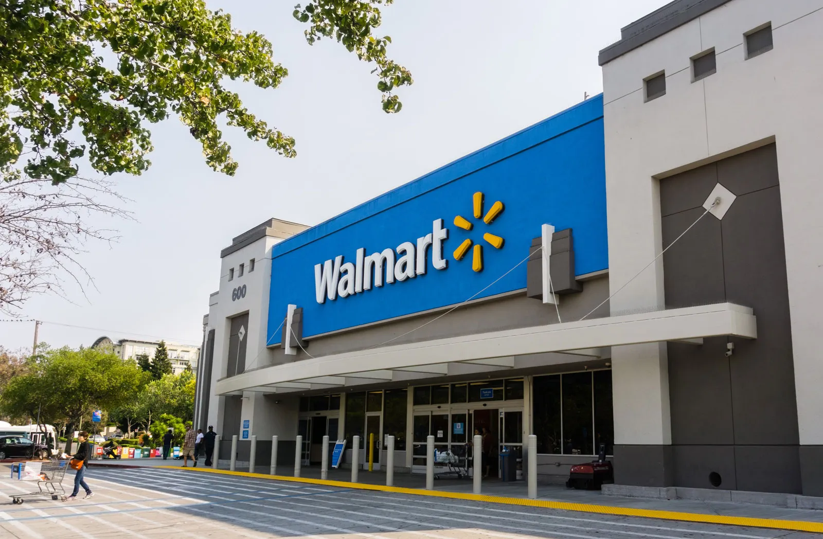 Walmart recalls apple juice sold in 25 states due to elevated arsenic levels, ET HealthWorld