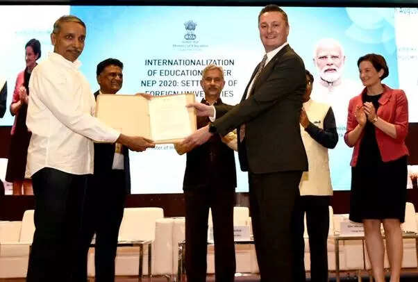 University of Southampton to set up campus in India – ET Government