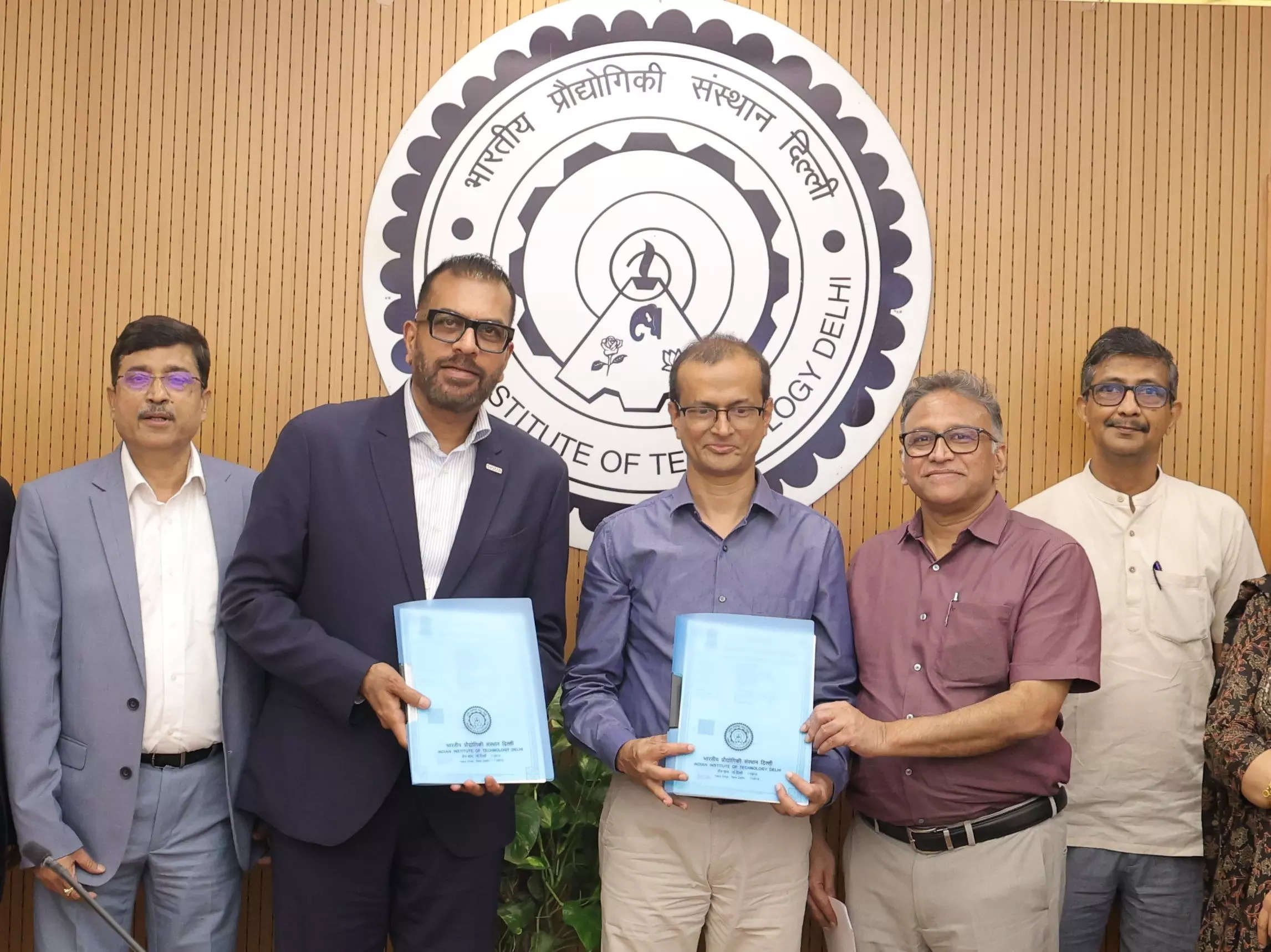 <p>IIT Delhi and Systra Group officials during the MoU signing event in New Delhi on Tuesday.</p>