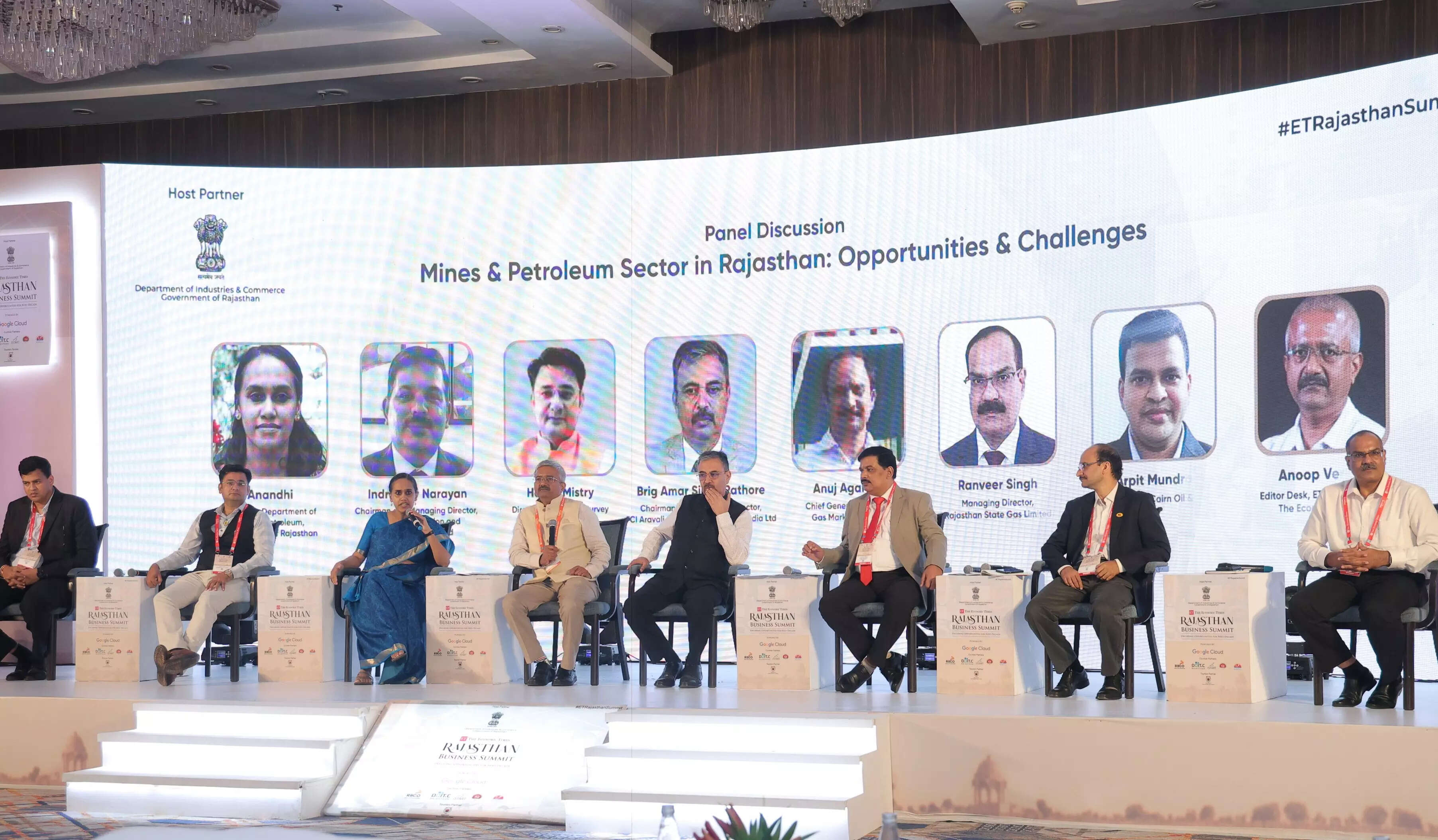<p>Panel Discussion on 'Mines & Petroleum Sector in Rajasthan: Opportunities & Challenges'</p>