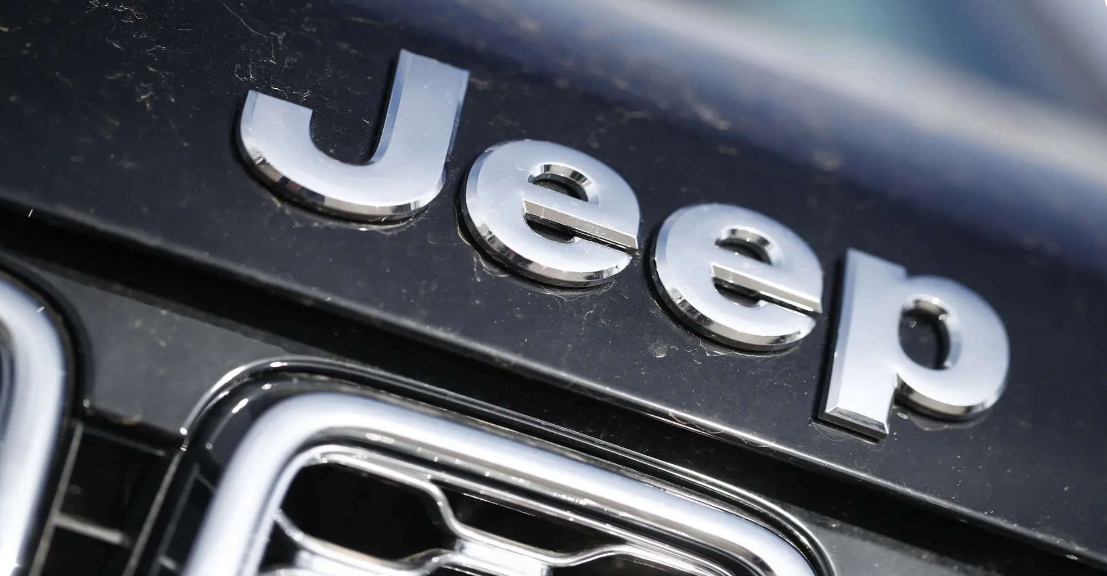 <p>U.S. auto safety agency said on Monday it is opening an investigation into more than 781,000 newer Jeep Wrangler and Gladiator sport utility vehicles.</p>