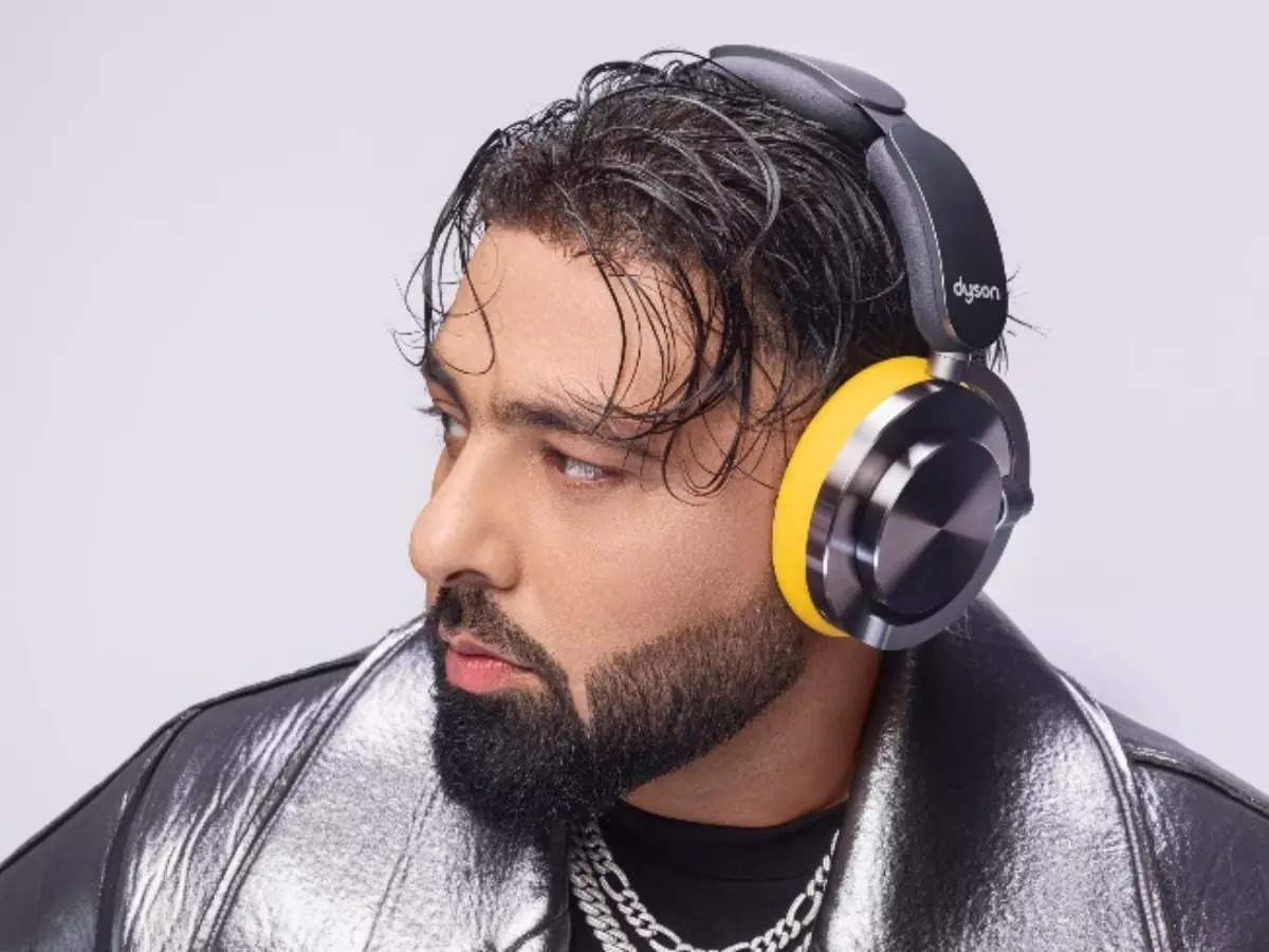 Badshah Joins Dyson as Ambassador for OnTrac Headphones in India