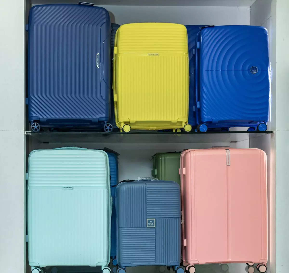 New luggage brands online