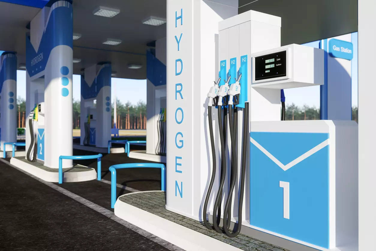 <p>Hydrogen fuel cells are highly efficient, offer fast refuelling, and have a range comparable to conventional internal combustion engine vehicles.</p>